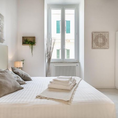 White Ostilia Guesthouse روما المظهر الخارجي الصورة
